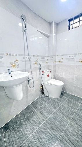 Bán Nhà Nguyễn Duy, Phường 9, Quận 8 – 3 Tầng – DT 12m² – Giá 2.2 Tỷ