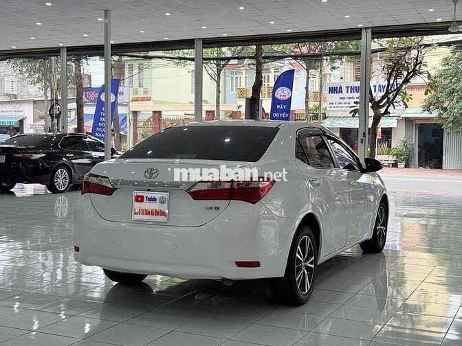 Toyota Corolla Altis 2016 1.8G CVT xe gia đình