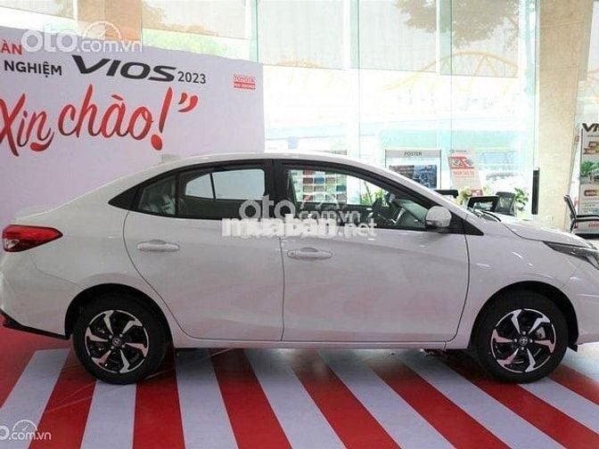 Toyota Vios 1.5 E CVT 2025