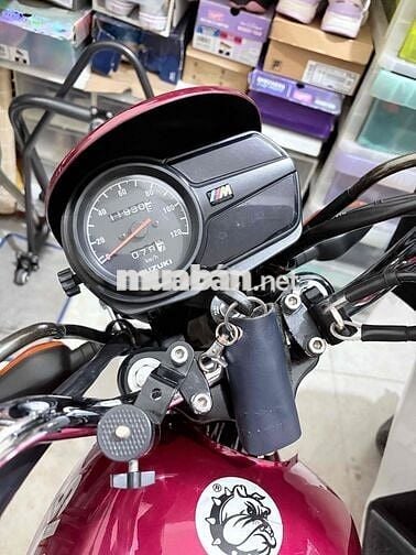 Bán Suzuki GD110 màu đỏ mận chính chủ biển Saig Gò