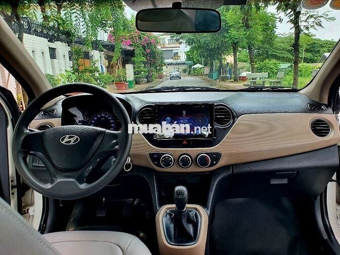 Hyundai Grand i10 2018 Sedan 1.2 Base - 1 chủ