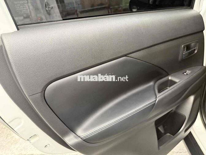 Xe Mitsubishi outlander không đi cần bán lại