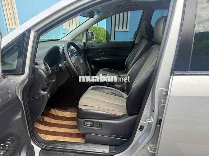 Kia Carens S 2.0 số sàn đời cuối 2015