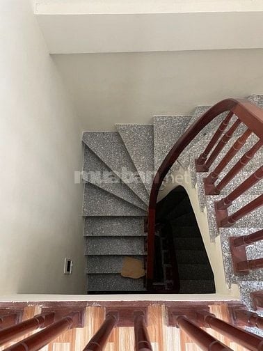 NHÀ ĐẸP TỔ 14 YÊN NGHĨA 5T/36M, Ô TÔ ĐỖ CỬA, GIÁ CHÀO 5,38 TỶ.