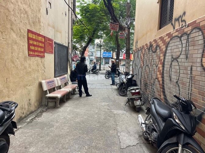 Cho thuê nhà tại ngõ 285 Kim Ngưu, DT 23m2, có gác xép lửng