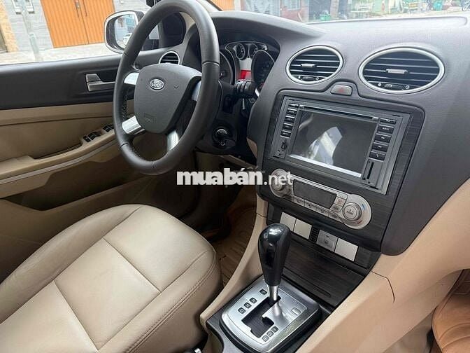 Ford Focus 2011 2.0 AT - 38215 km bản full