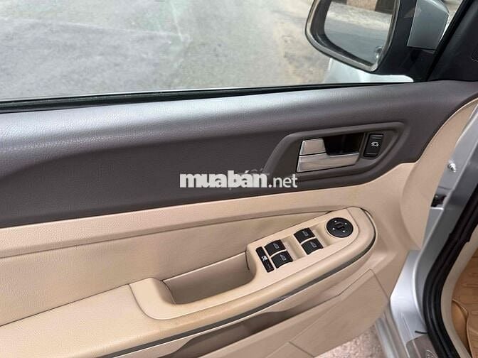 Ford Focus 2011 2.0 AT - 38215 km bản full