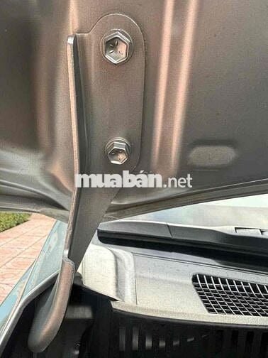 Toyota Innova 2.0 E số sàn đời 2019