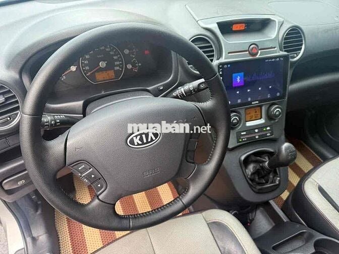 Kia Carens S 2.0 số sàn đời cuối 2015