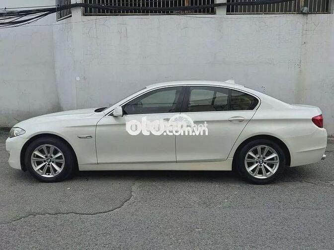 CẦN BÁN GẤP TRONG NGÀY XE BMW 520I SX 2012