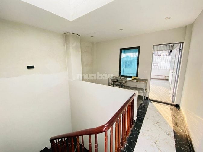 Bán nhà Giang Văn Minh 52m2, 4 tầng, ô tô tránh, có vỉa hè. 16,5 tỷ