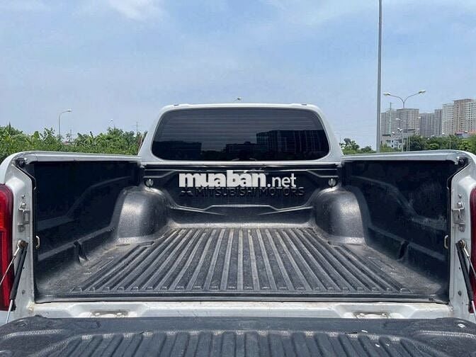 Bán xe Mitsubishi Triton GLX 2023 số tự động 1 cầu
