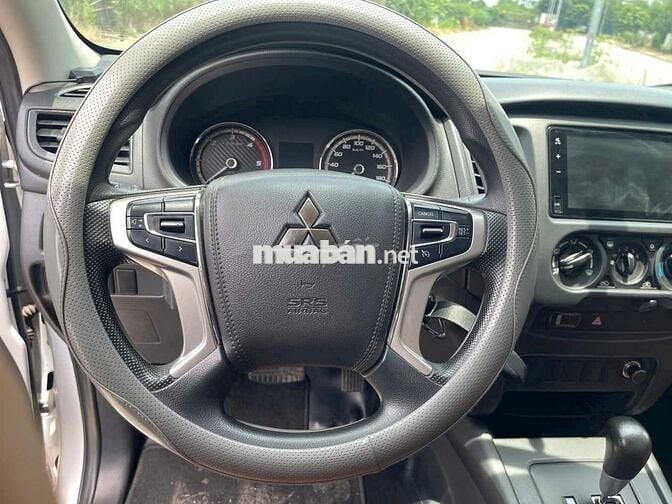 Bán xe Mitsubishi Triton GLX 2023 số tự động 1 cầu