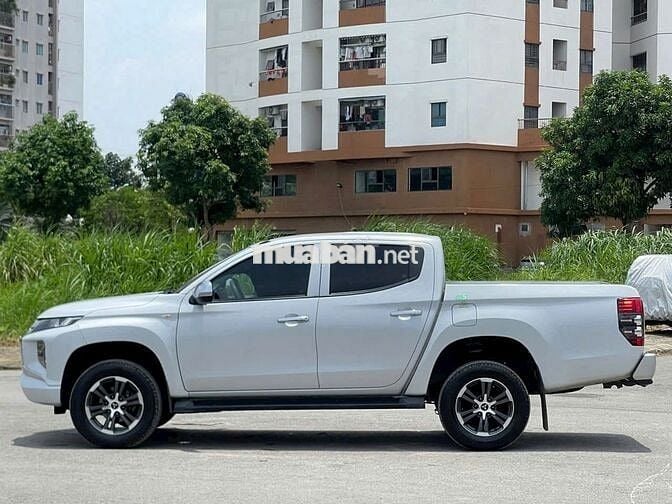 Bán xe Mitsubishi Triton GLX 2023 số tự động 1 cầu