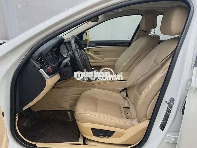 CẦN BÁN GẤP TRONG NGÀY XE BMW 520I SX 2012