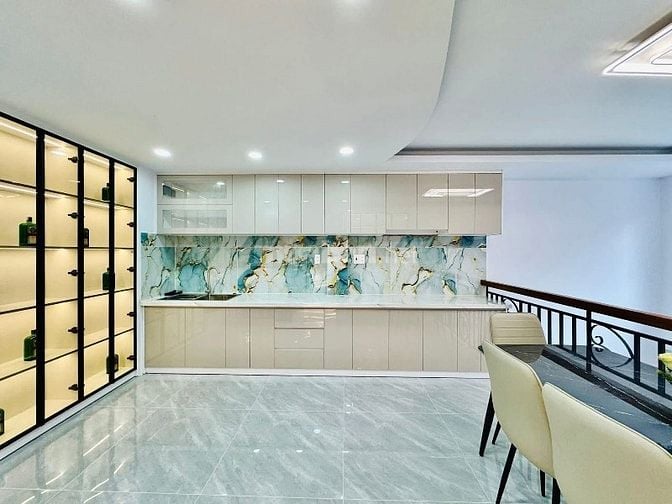 Cần vốn KD bán gấp nhà Hoàng Minh Giám,P9, Phú Nhuận. Giá 2,9tỷ. Hẻm5m