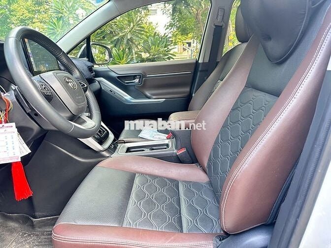 Toyota Innova Cross 2024 2V8 km, 1 chủ, lốp zin