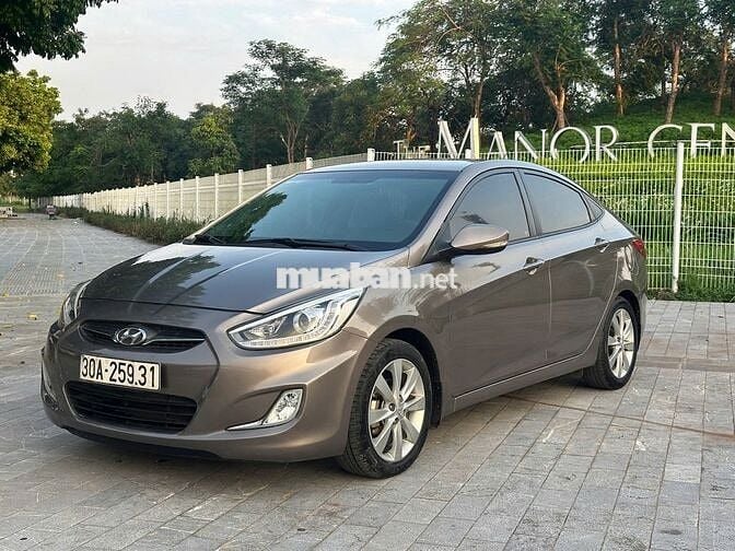 Hyundai Accent 2014 1.4 AT - 94000 km