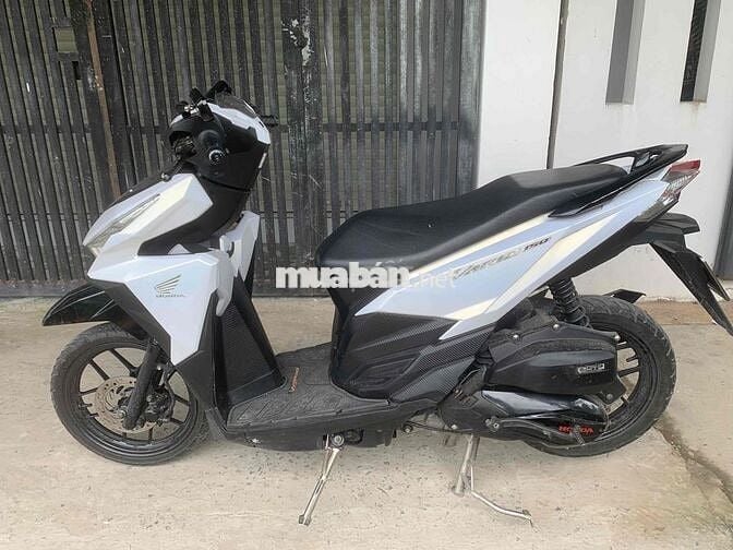 cần ra đi mẫu hót vario đời 217