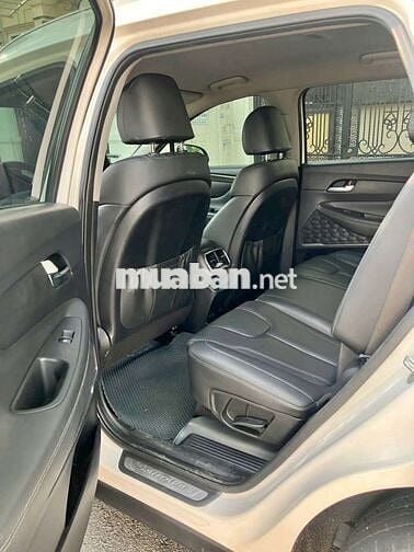 Bán xe Huyndai Santa Fe bản máy dầu SX 2019