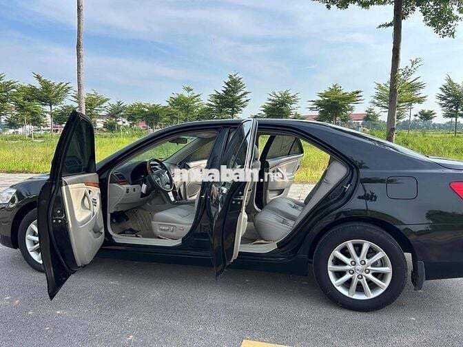 Toyota Camry 2012 2.4G - 11 km