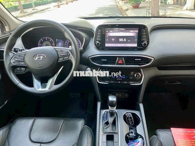 Bán xe Huyndai Santa Fe bản máy dầu SX 2019