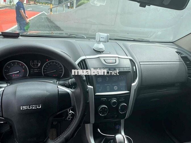 Isuzu Dmax 2019 - 69,000 km