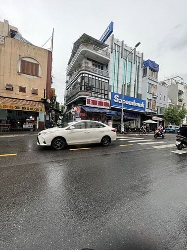HOÀNG HOA THÁM, BT - 70m2 - NGANG KHỦNG 5,3m - FULL NỘI THẤT- 9 TỶ HƠN