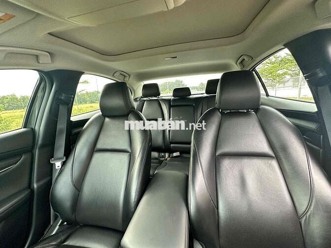 Mazda 3 2020 Sedan 1.5L Premium - 45000 km