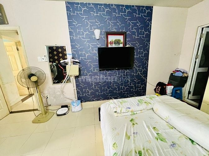 Chủ Bán Gấp Căn Hộ Bàu Cát II – 60m², 2PN, 2WC – Mới Đẹp – Giá 2.7 Tỷ!
