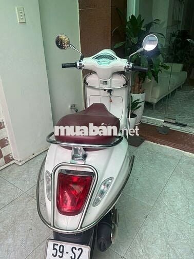 Vespa Premavera 125 abs 2017 Màu Trắng đi 10.500km