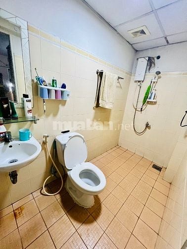 Chủ Bán Gấp Căn Hộ Bàu Cát II – 60m², 2PN, 2WC – Mới Đẹp – Giá 2.7 Tỷ!