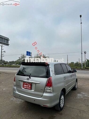 Toyota Innova 2012 số sàn