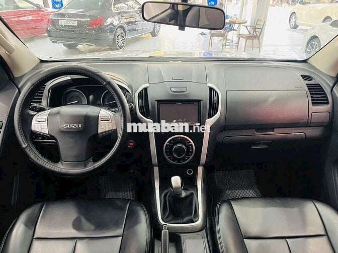 Isuzu Mu X 2016 2.5 MT