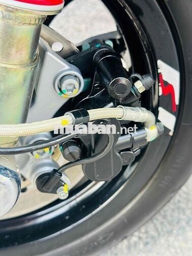VESPA SPRINT ABS ĐK 2025 ODO 700KM NHƯ XE THÙNG TR