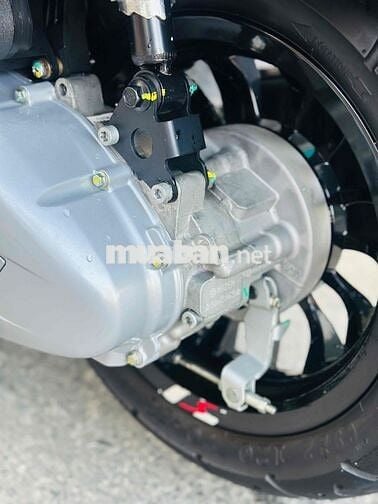 VESPA SPRINT ABS ĐK 2025 ODO 700KM NHƯ XE THÙNG TR
