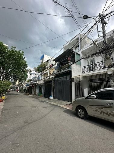 Nhà 2 tầng HXH 12m Định Bộ Lĩnh 