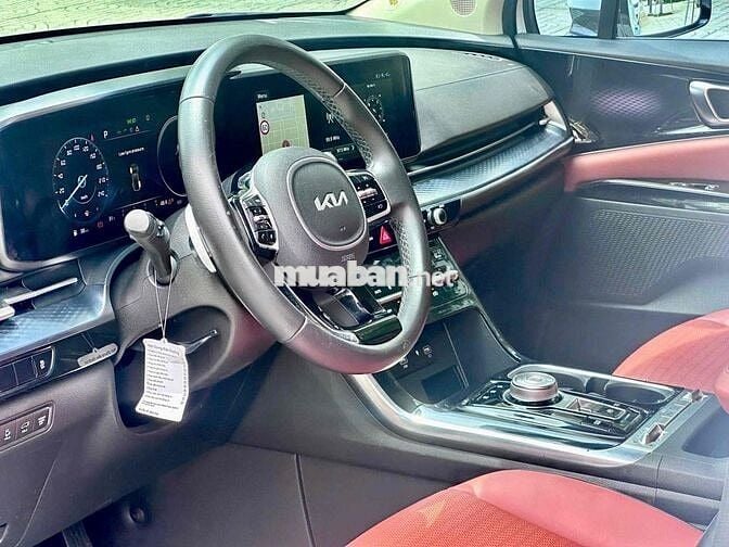 Kia Carnival 2022 2.2D Premium 7 chỗ - 62000 km