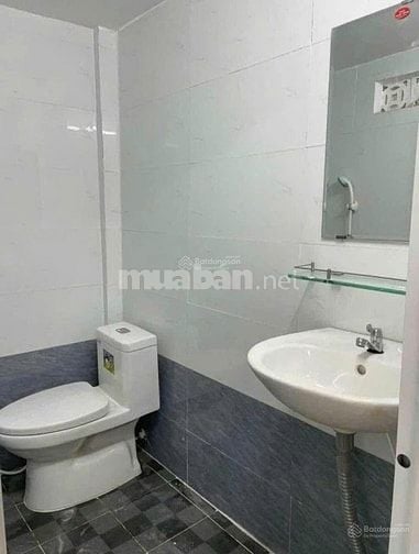 Chủ ngộp ngân hàng cần sang gấp dãy trọ 6 phòng Tân Kiên, Bình Chánh 