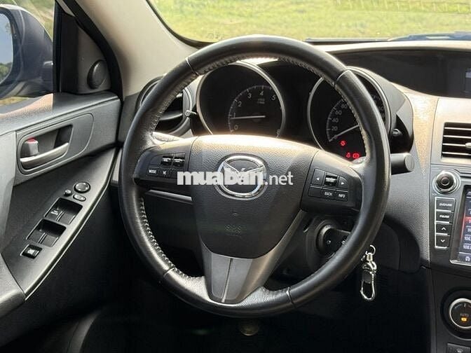 Mazda 3 2013 1.6 AT - 90000 km