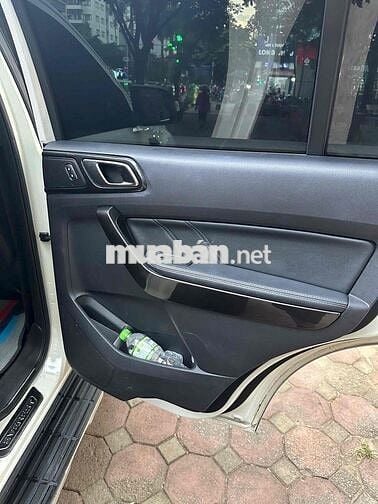 Ford Everest 2019 Titanium 2.0L 4x4 AT - 90000 km