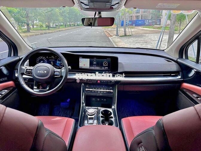 Kia Carnival 2022 2.2D Premium 7 chỗ - 62000 km