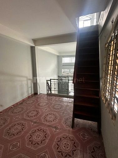 CHO THUÊ NHÀ NGUYÊN CĂN – 2 MẶT TIỀN – 3 PHÒNG NGỦ – GIÁ CHỈ 08 TRIỆU/