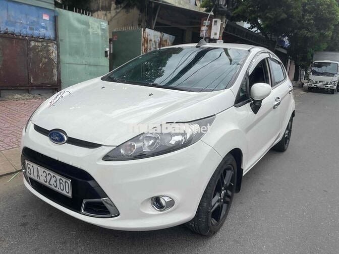 Ford Fiesta 2012 1.6 AT Hatchback - 91000 km