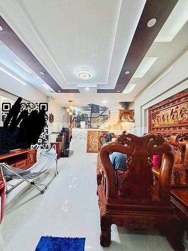 Kẹt vốn KD bán gấp nhà Cao Thắng,P12, Q10. Giá chỉ 3,45tỷ. Hẻm xe hơi.