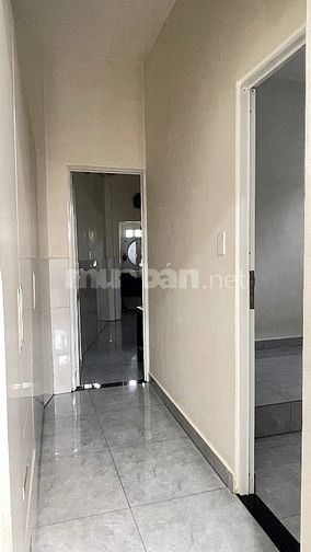 BÁN NHÀ TẶNG NỘI . NHÀ TIỆN ÍCH
