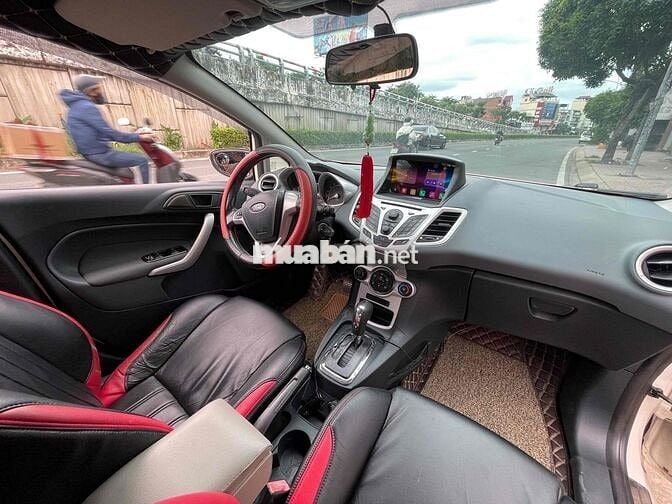 Ford Fiesta 2012 1.6 AT Hatchback - 91000 km