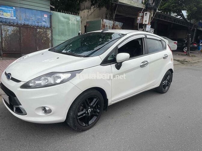 Ford Fiesta 2012 1.6 AT Hatchback - 91000 km