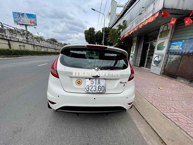 Ford Fiesta 2012 1.6 AT Hatchback - 91000 km