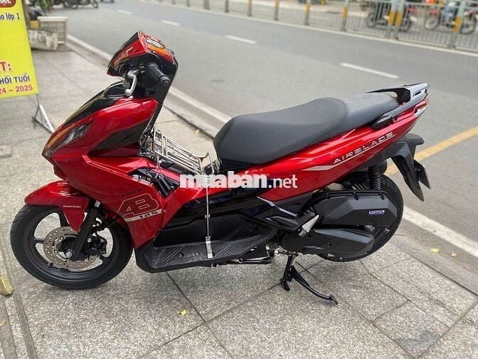 Honda air blade 125 4val mới 99% Bstp chính chủ